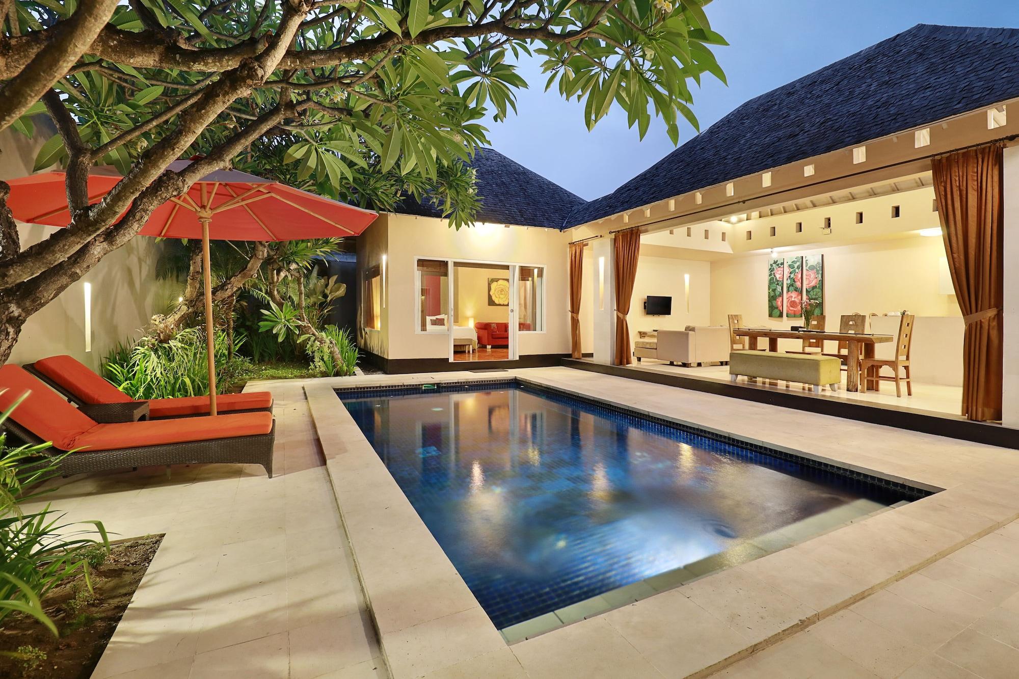 Kamuela Villas Seminyak Esterno foto